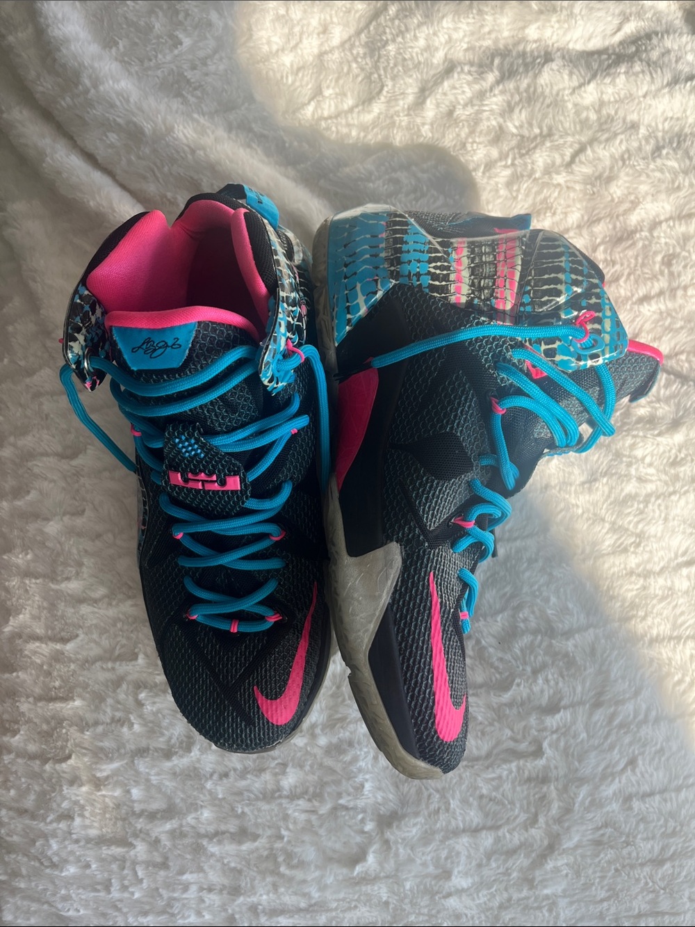 Nike Men’s High-Top Basketball Sneakers in Black with Pink & Teal Accents